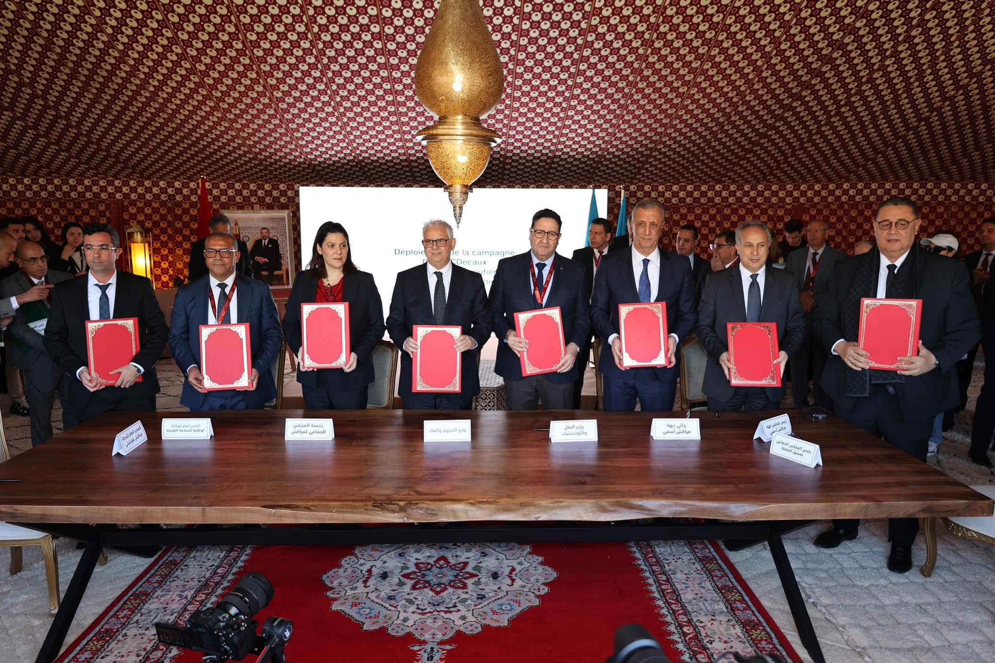 التوقيع على اتفاقية شراكة تهدف إلى تحسين السلامة الطرقية بمدينة مراكش ومداخلها التوقيع على اتفاقية شراكة تهدف إلى تحسين السلامة الطرقية بمدينة مراكش ومداخلها