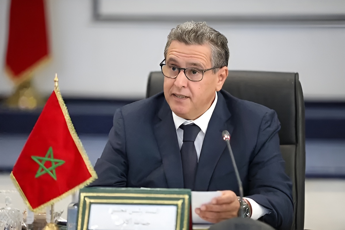 حساب مزيف باسم السيد رئيس الحكومة على منصة إكس (X)