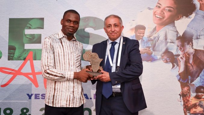 b86b179d-b60b-45b4-88a0-eef0ee32b82d