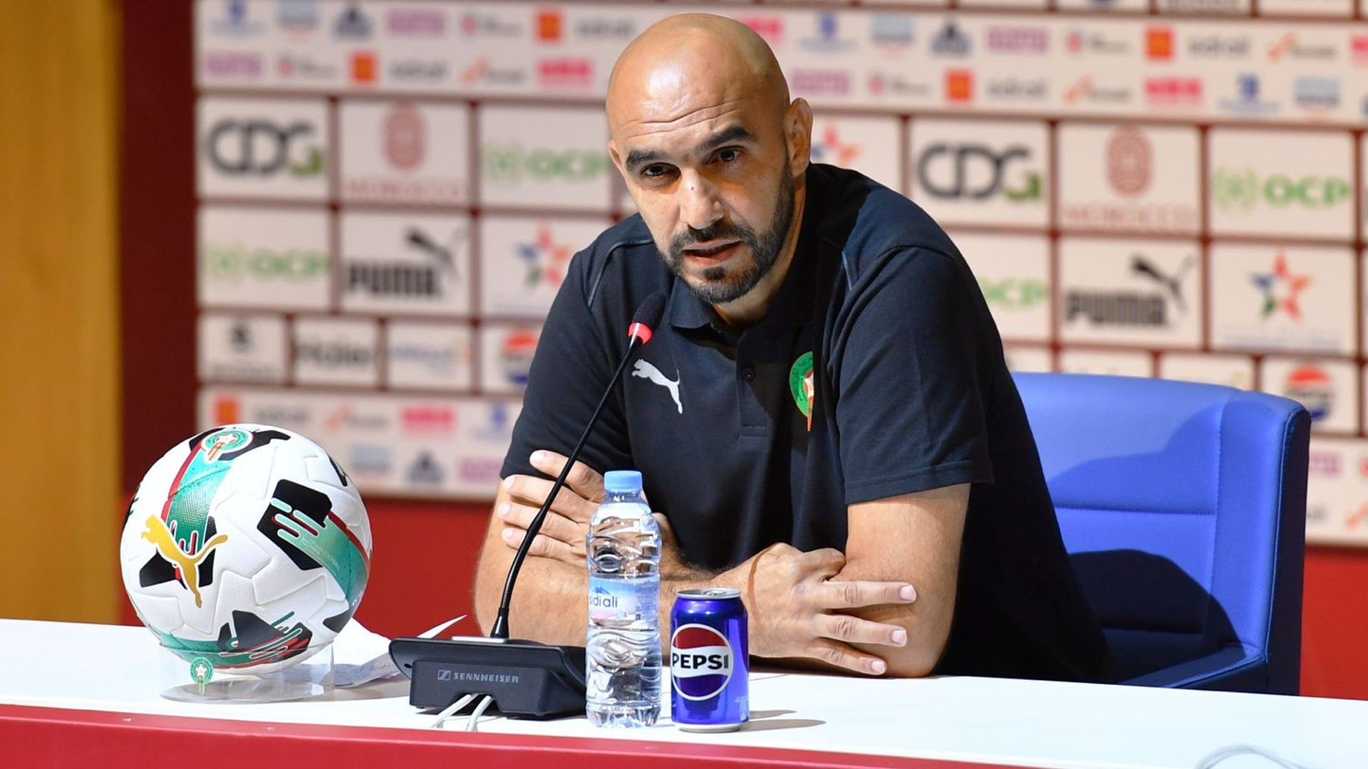 الركراكي يوجه الدعوة لـ 27 لاعبا لمباراتي النيجر وزامبيا الركراكي يوجه الدعوة لـ 27 لاعبا لمباراتي النيجر وزامبيا