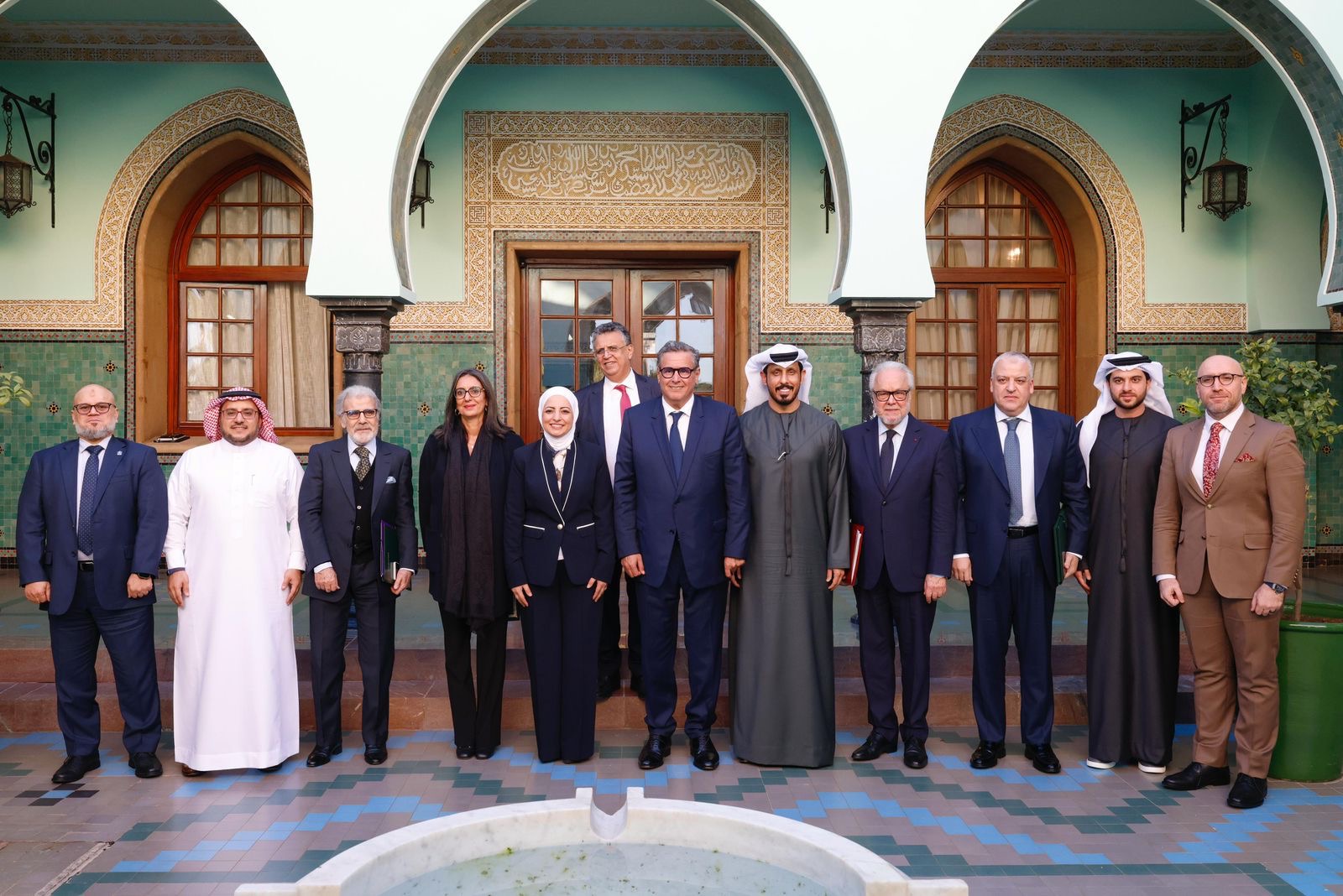 رئيس الحكومة يترأس اجتماعا مع وفد من مسؤولي مجموعة العمل المالي لمنطقة الشرق الأوسط وشمال إفريقيا رئيس الحكومة يترأس اجتماعا مع وفد من مسؤولي مجموعة العمل المالي لمنطقة الشرق الأوسط وشمال إفريقيا