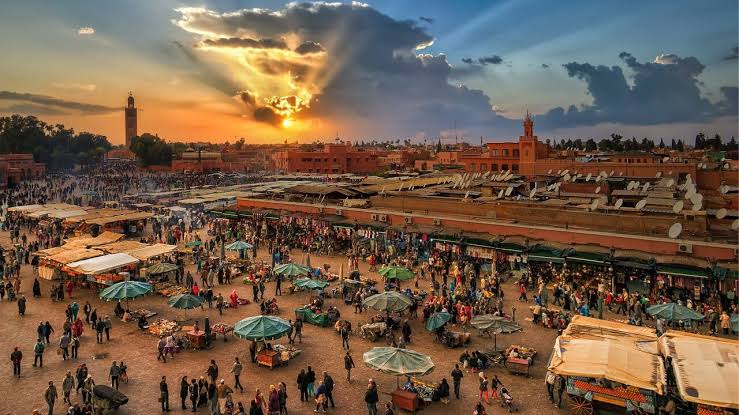 وسيلة إعلام بولونية تبرز غنى وتنوع العرض السياحي بالمغرب وسيلة إعلام بولونية تبرز غنى وتنوع العرض السياحي بالمغرب
