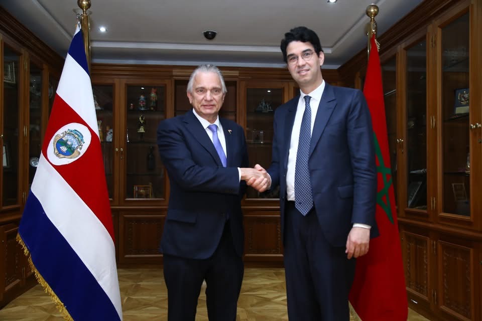 نائب رئيس مجلس النواب السيد عبد المجيد الفاسي الفهري يجري مباحثات مع وزير العلاقات الخارجية والعبادة بجمهورية كوستاريكا نائب رئيس مجلس النواب السيد عبد المجيد الفاسي الفهري يجري مباحثات مع وزير العلاقات الخارجية والعبادة بجمهورية كوستاريكا