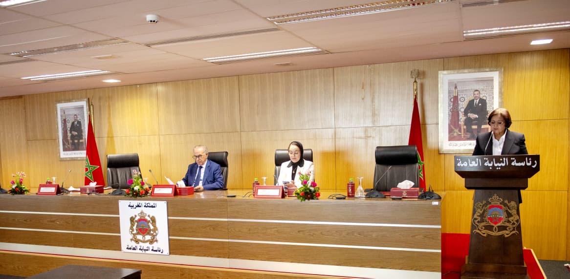 رئاسة النيابة العامة تبرز دور القضاء في دعم التنمية الاقتصادية وحماية مناخ الأعمال رئاسة النيابة العامة تبرز دور القضاء في دعم التنمية الاقتصادية وحماية مناخ الأعمال