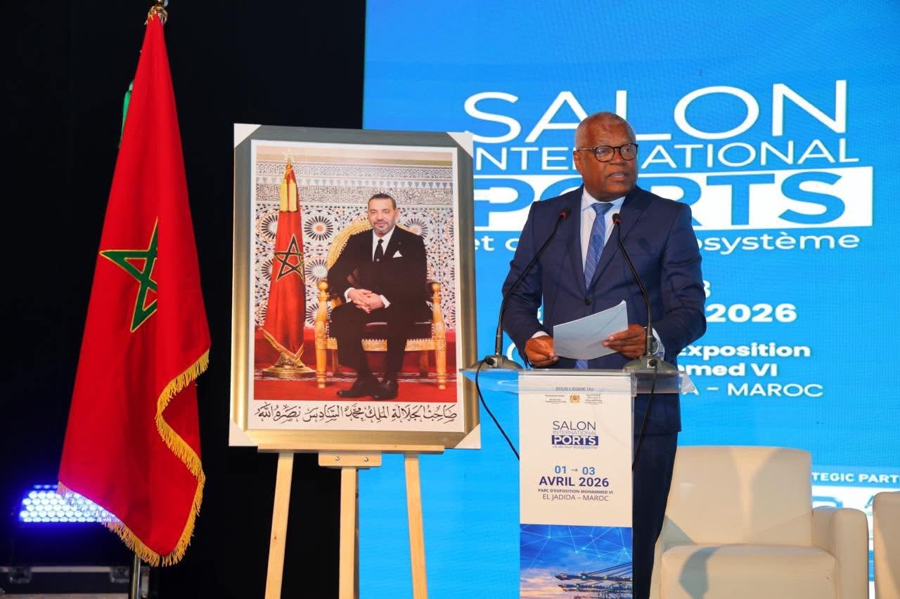 جمهورية الرأس الأخضر تشيد بالمبادرة الملكية الأطلسية وتدعو إلى اندماج مينائي مع المغرب جمهورية الرأس الأخضر تشيد بالمبادرة الملكية الأطلسية وتدعو إلى اندماج مينائي مع المغرب