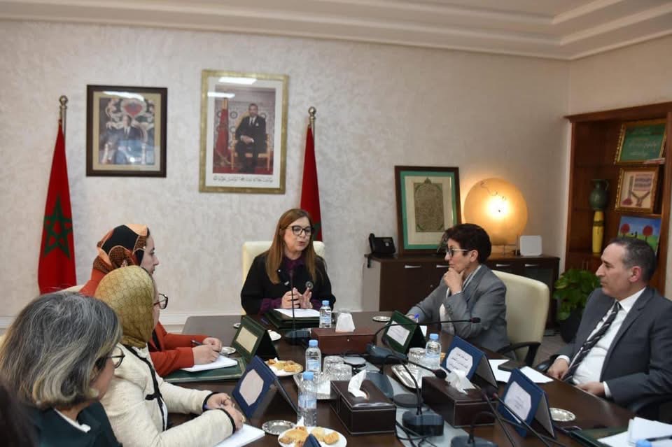 اللجنة الوطنية للتكفل بالنساء ضحايا العنف تستأنف أشغالها بعد تعيين فتيحة اشتاتو رئيسة لها اللجنة الوطنية للتكفل بالنساء ضحايا العنف تستأنف أشغالها بعد تعيين فتيحة اشتاتو رئيسة لها