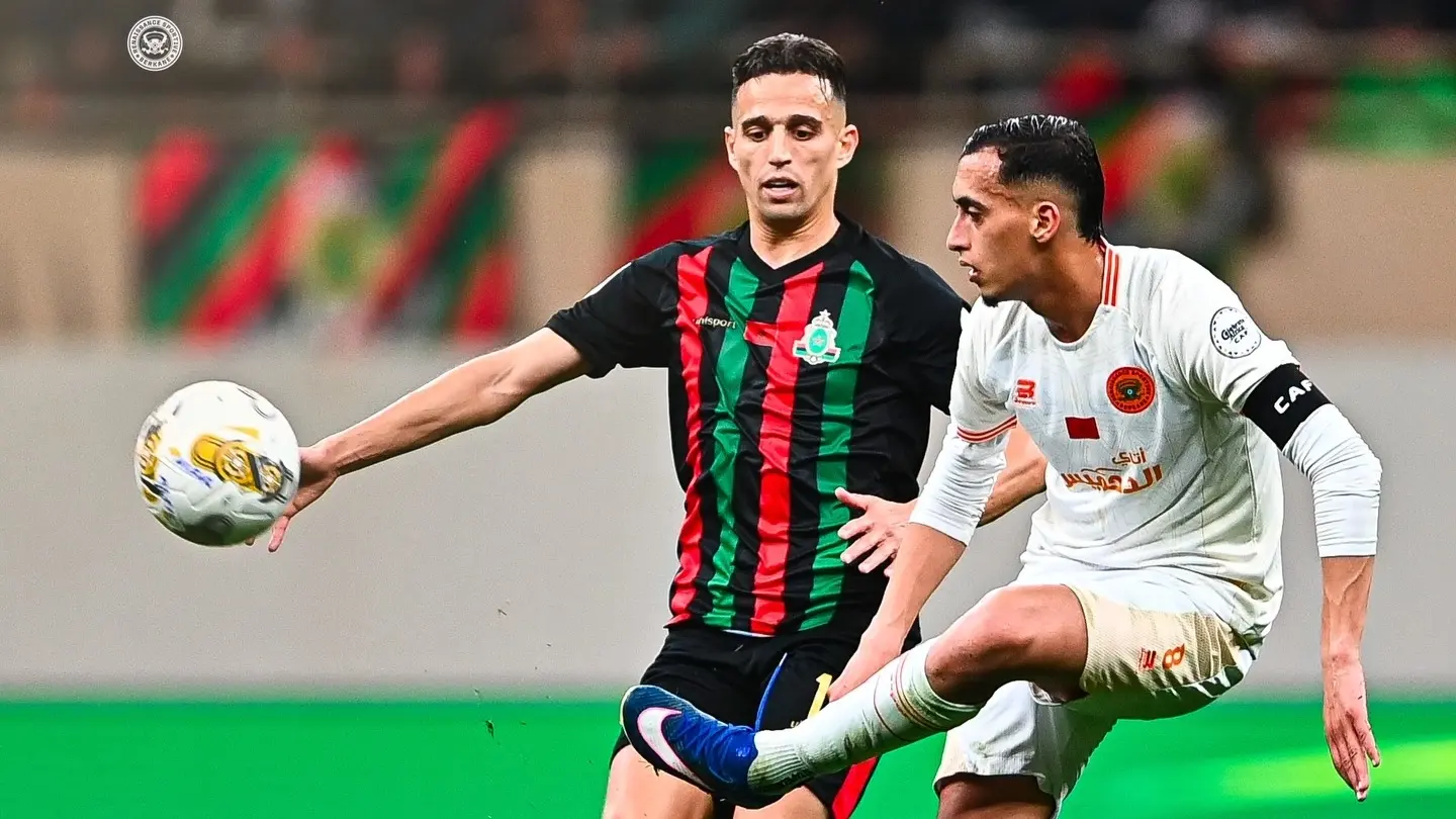 ذهاب نصف نهائي دوري أبطال إفريقيا لكرة القدم ..فريق الجيش الملكي يفوز على ضيفه نهضة بركان (2-0) ذهاب نصف نهائي دوري أبطال إفريقيا لكرة القدم ..فريق الجيش الملكي يفوز على ضيفه نهضة بركان (2-0)