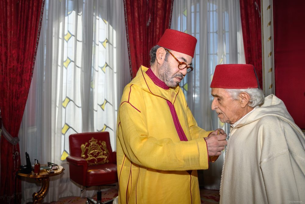 استقبل الملك محمد السادس اليوم محمد يسف، الأمين العام السابق للمجلس العلمي الأعلى، ووشحه بوسام العرش من درجة ضابط كبير، قبل أن يعين اليزيد الراضي مكانه استقبل الملك محمد السادس اليوم محمد يسف، الأمين العام السابق للمجلس العلمي الأعلى، ووشحه بوسام العرش من درجة ضابط كبير، قبل أن يعين اليزيد الراضي مكانه