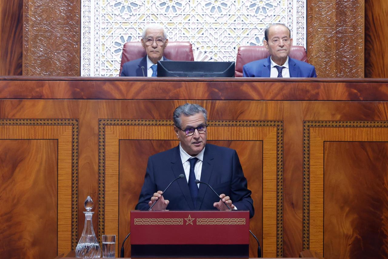 رئيس الحكومة : القيادة الملكية الرشيدة رسخت مفهوما تنمويا قائما على التوازن بين القوة الاقتصادية ومتطلبات العدالة الاجتماعية رئيس الحكومة : القيادة الملكية الرشيدة رسخت مفهوما تنمويا قائما على التوازن بين القوة الاقتصادية ومتطلبات العدالة الاجتماعية