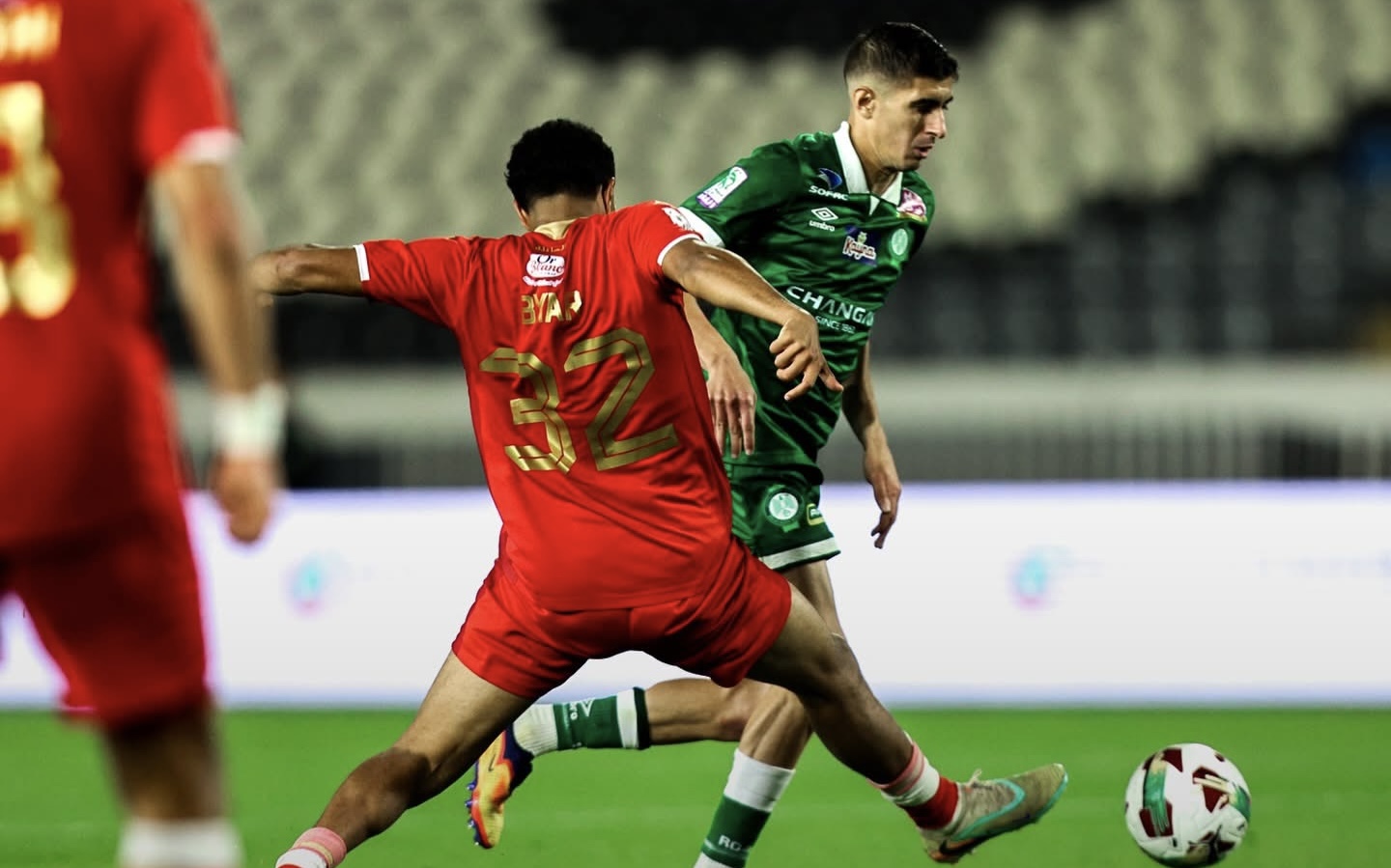 الوداد الرياضي يحسم “الديربي” أمام الرجاء الرياضي (0-1) الوداد الرياضي يحسم “الديربي” أمام الرجاء الرياضي (0-1)