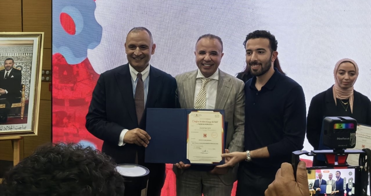 مجموعة Enosis تحصل على علامة “صنع في المغرب” وتُرسخ مكانتها كقوة صناعية مغربية رائدة مجموعة Enosis تحصل على علامة “صنع في المغرب” وتُرسخ مكانتها كقوة صناعية مغربية رائدة